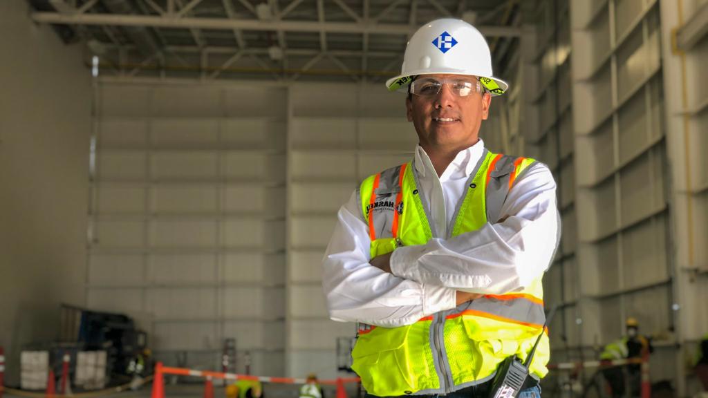 澳门足彩app's Waldo Salado posing on a jobsite.